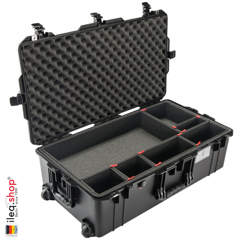 peli-1615-air-case-black-with-trekpak-divider-1-3